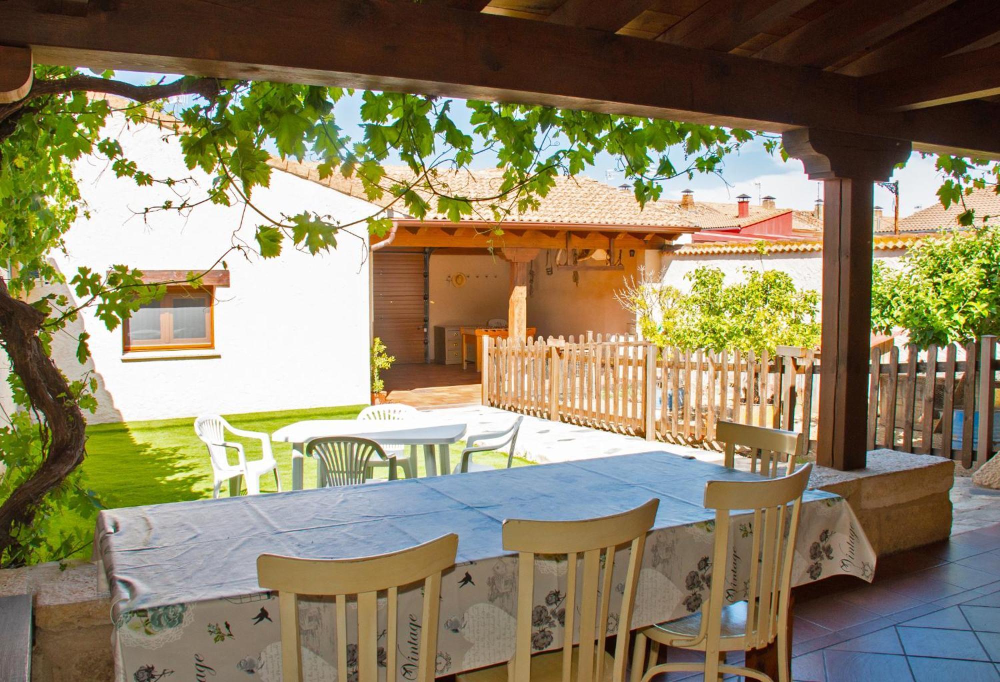 Casa Mariano Guest House Turegano Exterior photo
